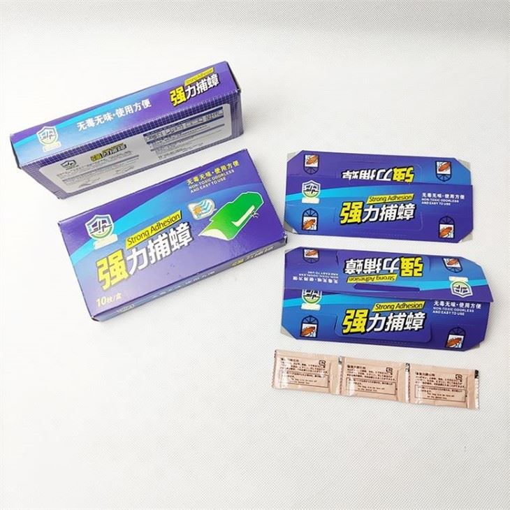 Roach Glue house tray